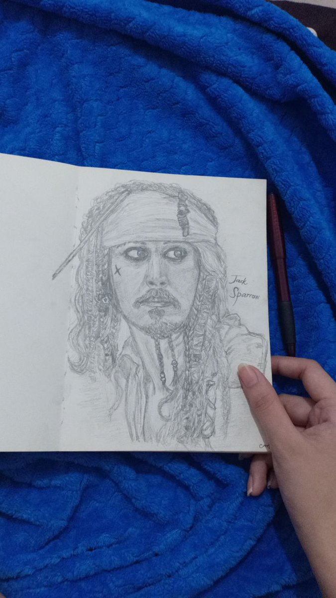 Guess who? Just finished rewatching Pirates of the Caribbean
#drawing #art
