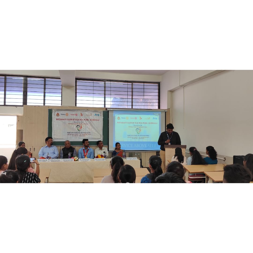 KLESBCA_HUBLI's tweet photo. Introduction Program at ROTRACT
#rotract #kle #klebca https://t.co/oR4iwzfeUB