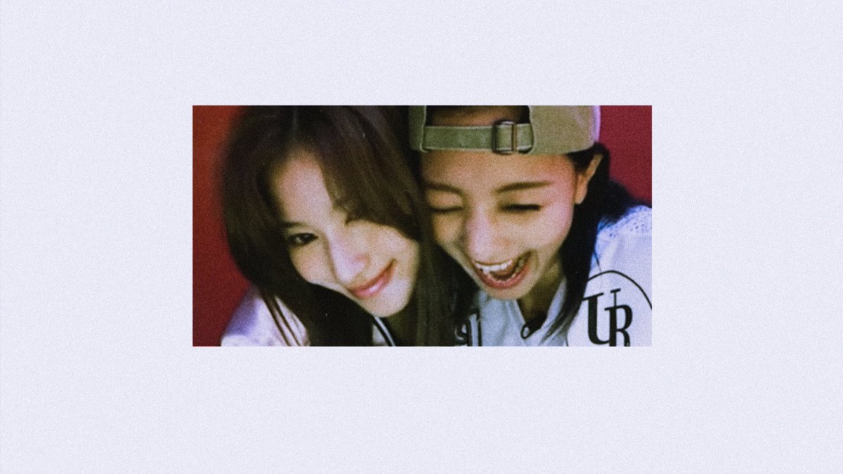 ausbysan's tweet photo. ・𓆜 si crush sa kabilang unit
(hello neighbor)

a #sahyo filo au where

eunice (jh) has been stressed about acads lately and then there’s ria (sn) her blockmate (aka her #pahinga as eunice would say) 

ria would always come over her apartment but this time with feelings https://t.co/fwOyBIUi3z