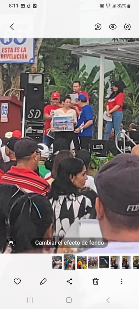 Nuestra Empresa con la distinción de Vanguardia Nacional recibe merecido reconocimiento por los  resultados obtenidos durante el presente año
Muchas felicidades  por el 65 Aniversario de nuestra gloriosa Revolución!!!!!!
Por un 2024 de Éxitos y Glorias!!!!
#ComercioCuba