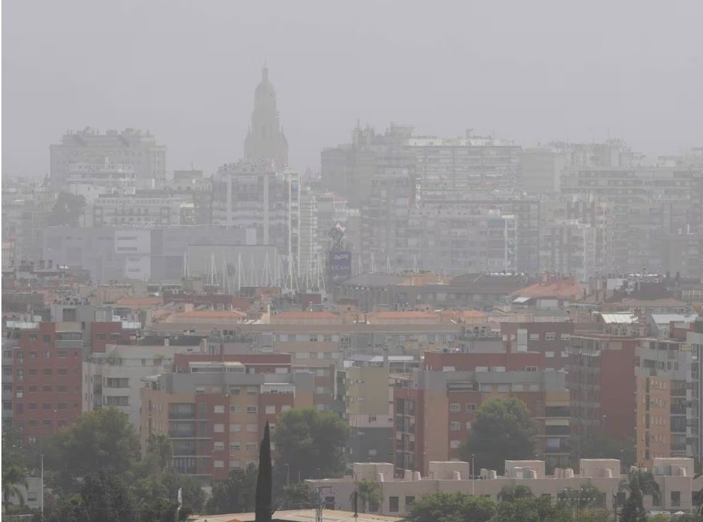antonioh2003's tweet photo. @Rebepl🗣"La contaminación en Murcia no está originado por un exceso de tráfico, sino por un fenómeno meteorológico denominado 'inversión térmica' "
@PedroJimenezGue 🗣"Sería simplista achacar a la meteorología los problemas de contaminación que sufre Murcia"
@SER_Murcia @La_SER https://t.co/UABJAaJPpo