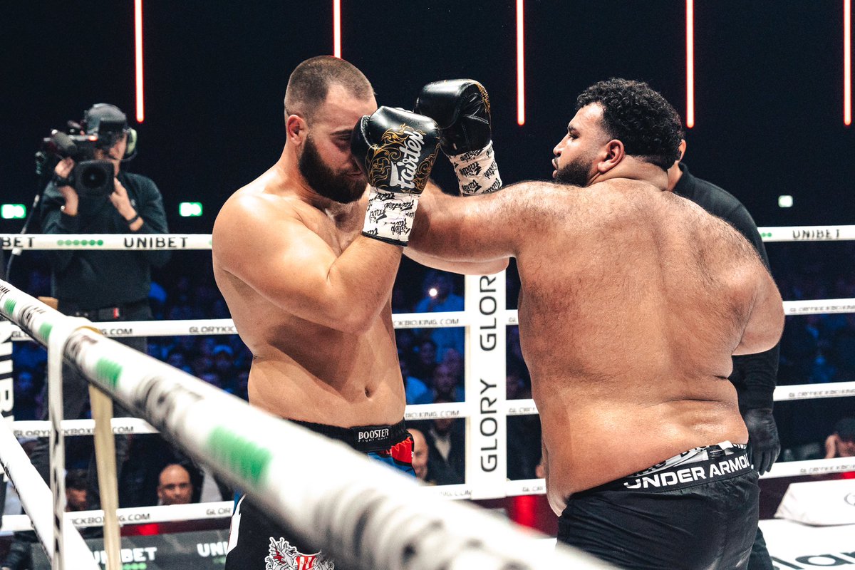 GLORY_WS's tweet photo. GLORY Heavyweight Grand Prix berth secured ✅  #GLORY90 https://t.co/RXeQqkptoj