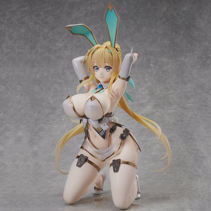 C103新刊 https://t.co/imyM7mId9h
水着グッズいろいろ 
https://t.co/7TBCH3Cmpr
担当ラノベ作品新刊 https://t.co/32GEavnOsN
フィギュア (こちらに関しては18歳以上対象の製品です )
https://t.co/WbiqBqO4Fj 