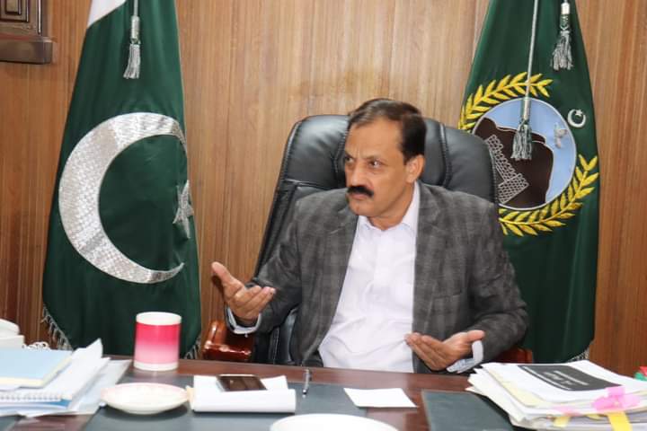 DCLowerKohistan's tweet photo. ڈپٹی کمشنر کوہستان لوئر کی زیر صدارت آمدہ عام انتخابات کی تیاریوں کے حوالے سے اجلاس منعقد ہوا۔ جس میں ضلعی پولیس افسر، ایڈیشنل ڈپٹی کمشنر ، ڈسٹرکٹ الیکشن کمیشنر  اور تمام سیکورٹی اداروں کے نمائندوں نے شرکت کی۔ 
اجلاس میں آمدہ انتخابات کی تیاریوں کے حوالے سے تفصیلی گفتگو کی گئی۔ https://t.co/KuFmBt7n3D