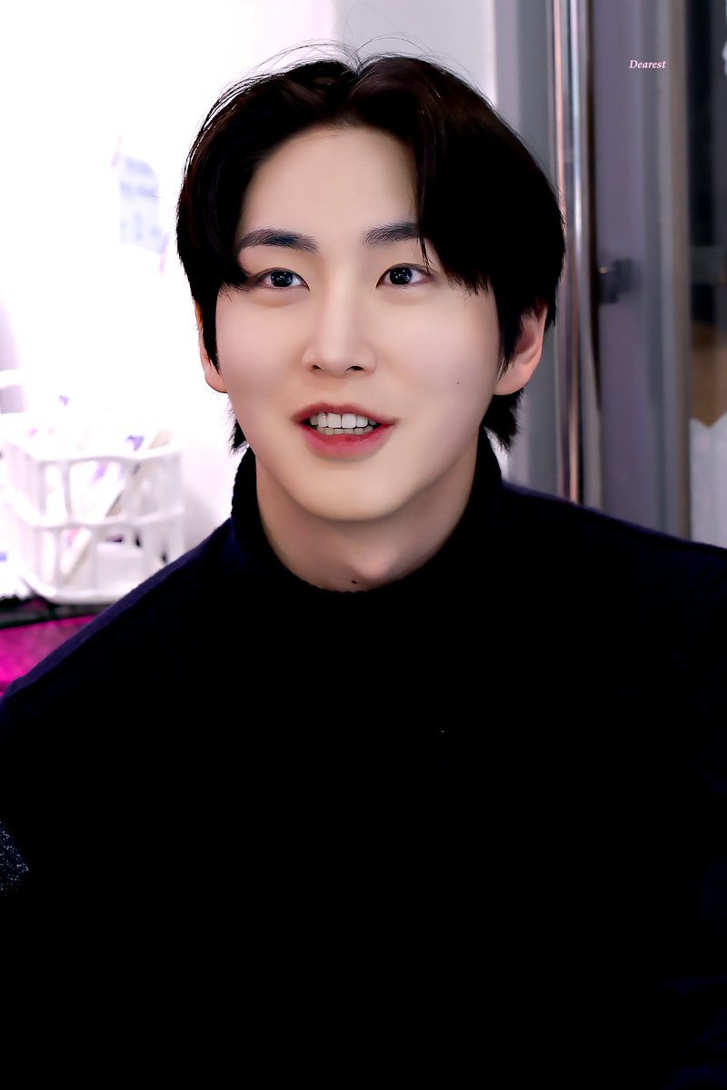 dearest_sw's tweet photo. 231210 HAPPY SHINWON DAY

#펜타곤 #신원 #고신원 #PENTAGON #SHINWON #KOSHINWON https://t.co/MrygldZ2jr
