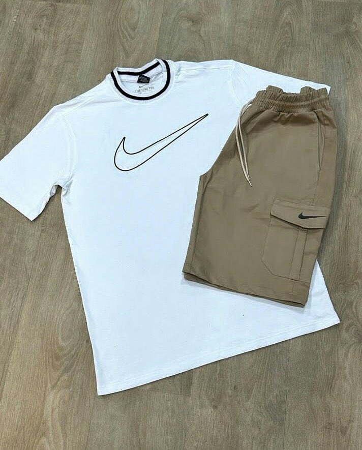 Nikee1_'s tweet photo. Nike https://t.co/hqM6lTqcL8