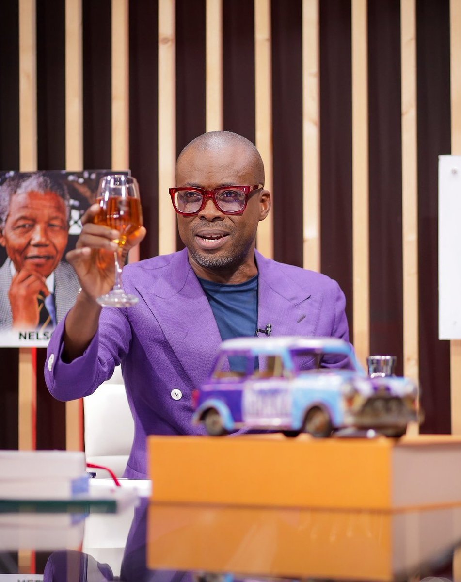 Cheers to <a href="/AdomOtchere/">Paul Adom-Otchere</a> on winning the TV Current Affair Show Host of the Year at the #RTPAwards2023 🎉🥳

Hearty Congratulations 🎊 

#MetroTV