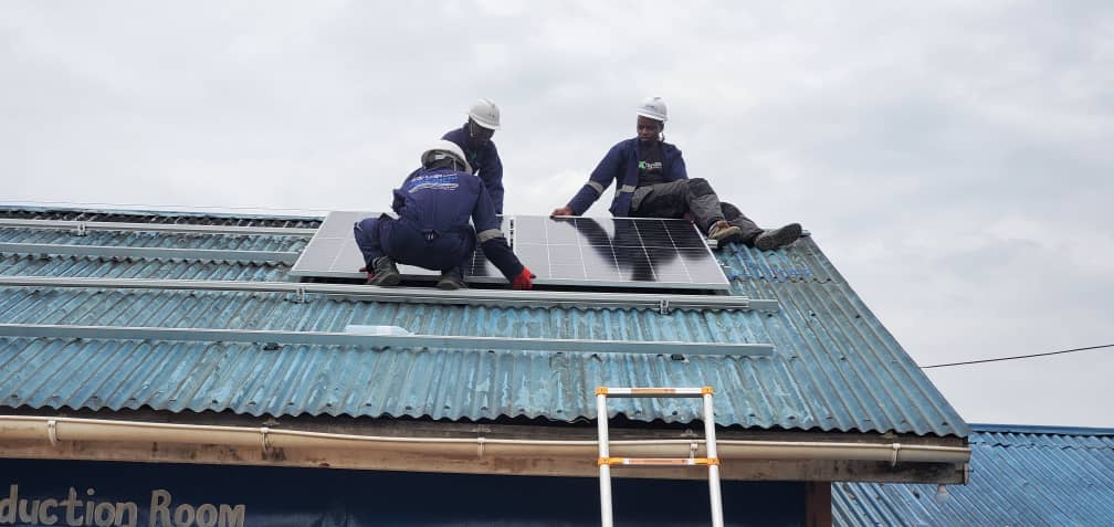 solarnationug2's tweet photo. We assess, design, and build custom solar power projects according to the specific needs of our clients.
In addition, we are also wholesalers of solar energy products, ensuring that our clients have access to the latest and most innovative products on the market.
#SaveWithSolar https://t.co/4pHH6bqmtT