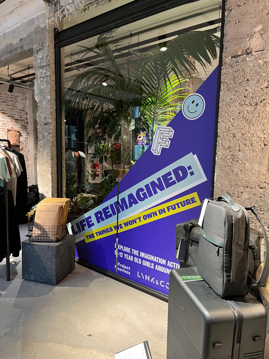 studioxag's tweet image. Earlier this year, we had the pleasure of working with @BuildMakeBe and @LynkCoGlobal, supporting a programme in Amsterdam that nurtured the minds and creativity of young #ARTivists. 

Looking back at the final exhibition, discover the outcome here:  eu1.hubs.ly/H06Mdrt0