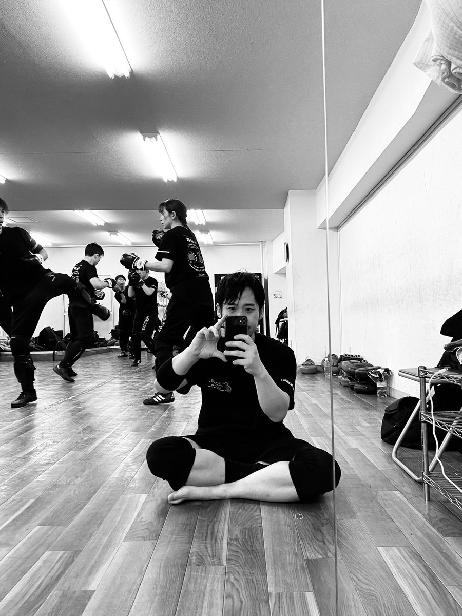 togoishii's tweet photo. 今日で全クラス稽古納め終了‼️

厳しい指導にも、
この1年皆さん本当に良く頑張りました。

それぞれ忙しい日常の中、毎回稽古に足を運んでもらえた事に感謝です。
ありがとうございました！

来年もビシバシ行きます🐲 https://t.co/WH1hz2zIaP