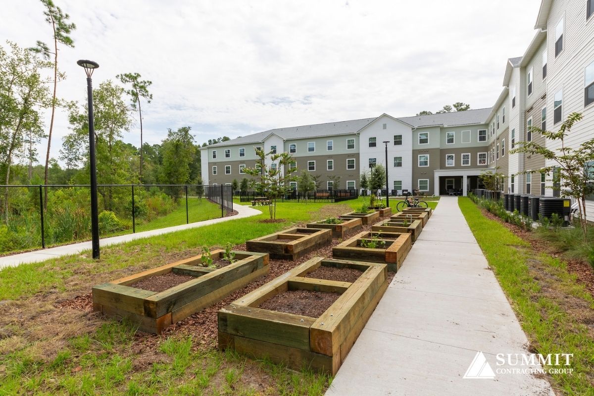 Summit Contracting Group tweet media