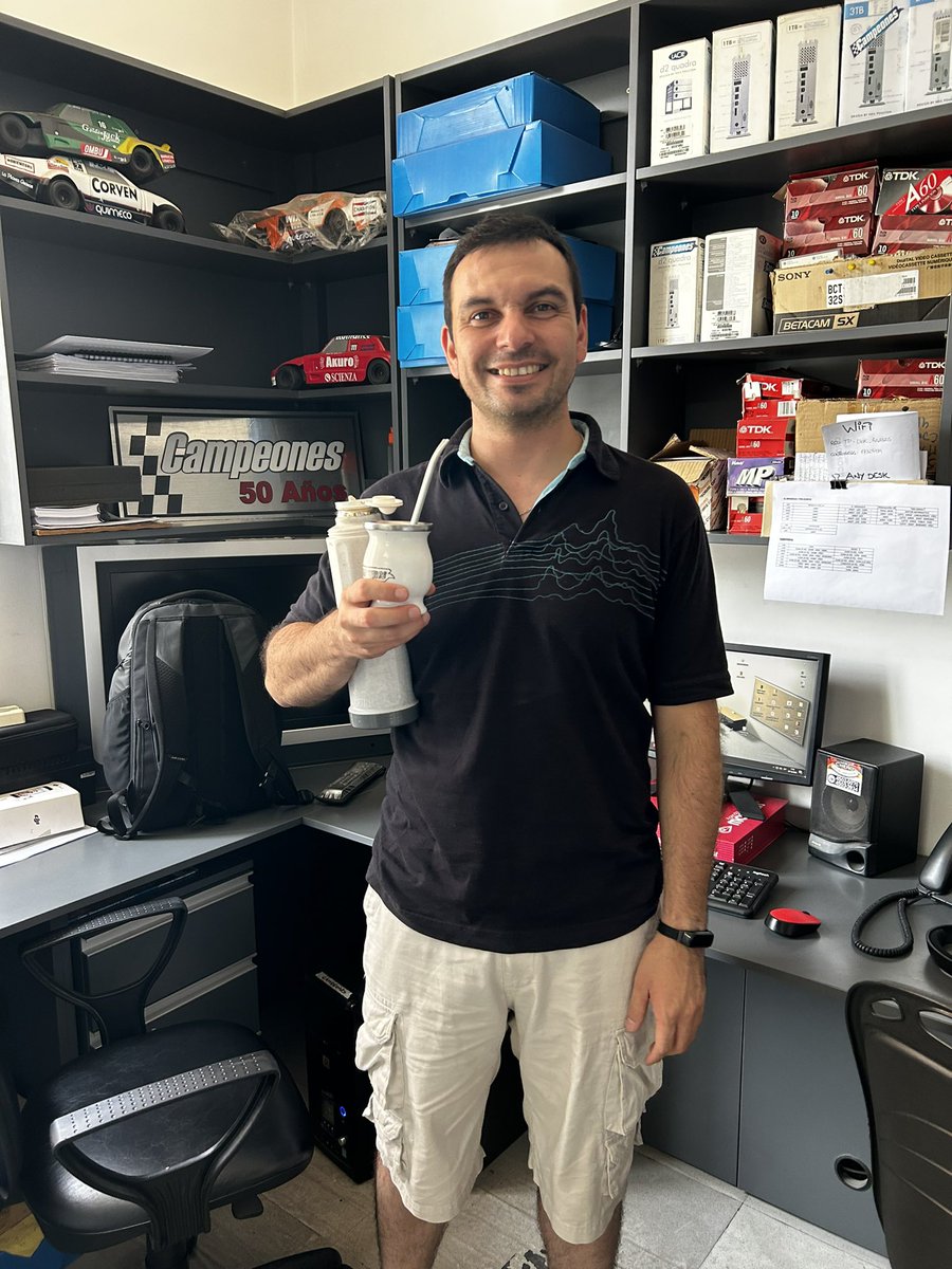 jorgelegnani's tweet photo. El periodista de @Campeonesnet @jorgedominico el sábado viaja a Madrid de allí a Arabia Saudita para la cobertura del @dakar . Será su edición 10. Se convertirá en LEYENDA! Felicitaciones jorge querido!! https://t.co/0eZKH9w5pV