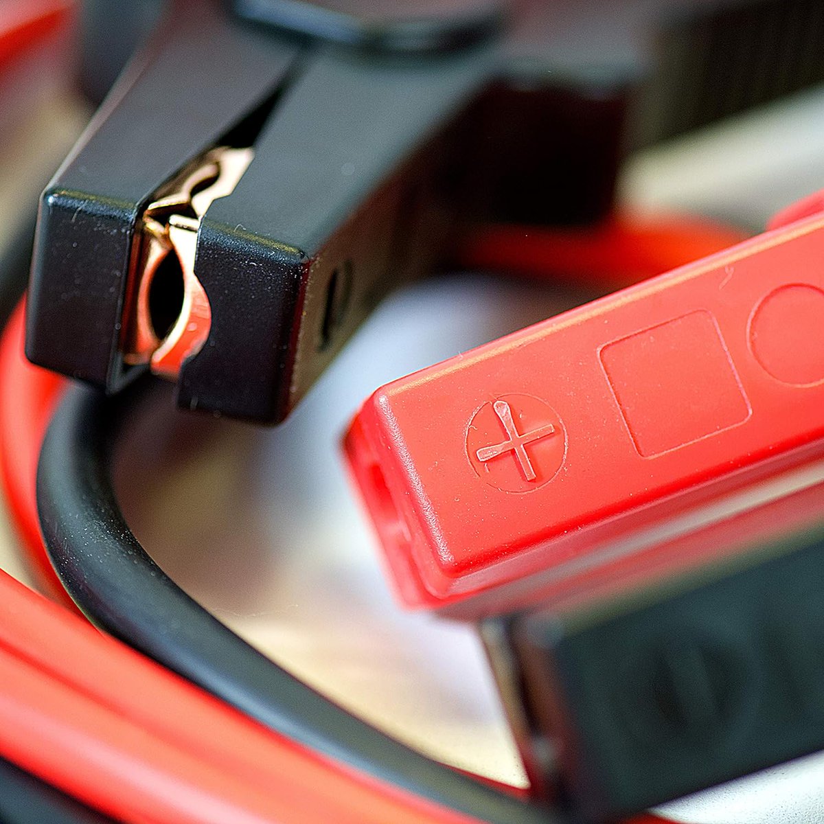 How To Start a Car With Jump Leads themotorplace.co.uk/how-to-start-a…