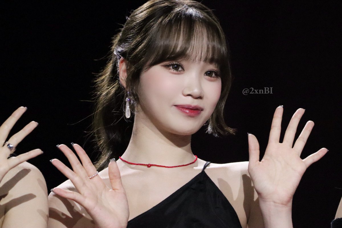 2xnBl's tweet photo. 231225 
가요대전 레카

#LE_SSERAFIM #르세라핌 
#KIMCHAEWON #CHAEWON #김채원 #채원 #チェウォン https://t.co/Sf9QVMZdpj