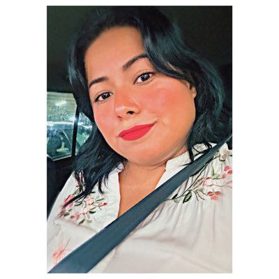 leonela_g92's tweet photo. #NuevaFotoDePerfil https://t.co/EOtPtU3ztC
