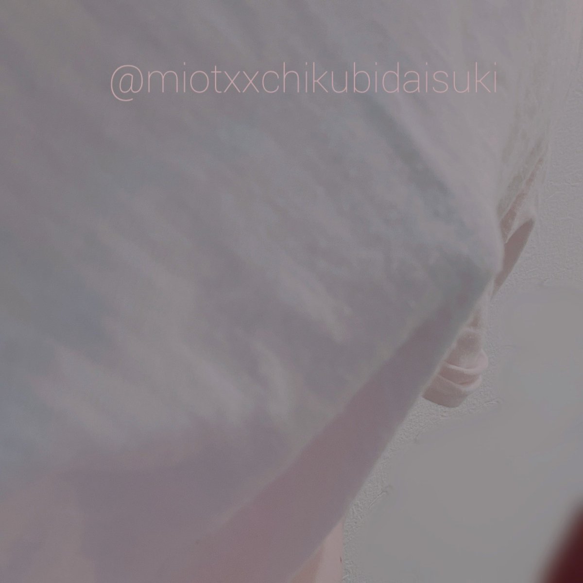 お風呂からただいま🥰
服の上から擦り擦りしなきゃだしねぇ、普段もこもこした服を着てるから静電気防止スプレー作ったら効果絶大でしたよ