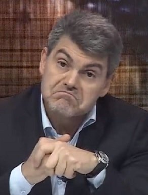 RedArtist93's tweet photo. Los Vierciboys viendo como su patrón es pillado con las manos en la masa🤑 https://t.co/BAhsZjJC0G