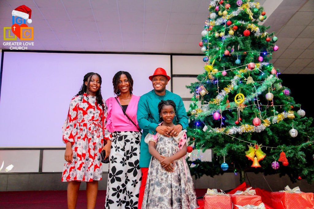 BpErnestAryee's tweet photo. Hey there! Our Christmas day service was absolutely amazing! 🎄✨ It was filled with joy, love, and beautiful moments that warmed our hearts.
#GreaterLoveChurch #ChristmasDayService https://t.co/T8uU0wmsd5