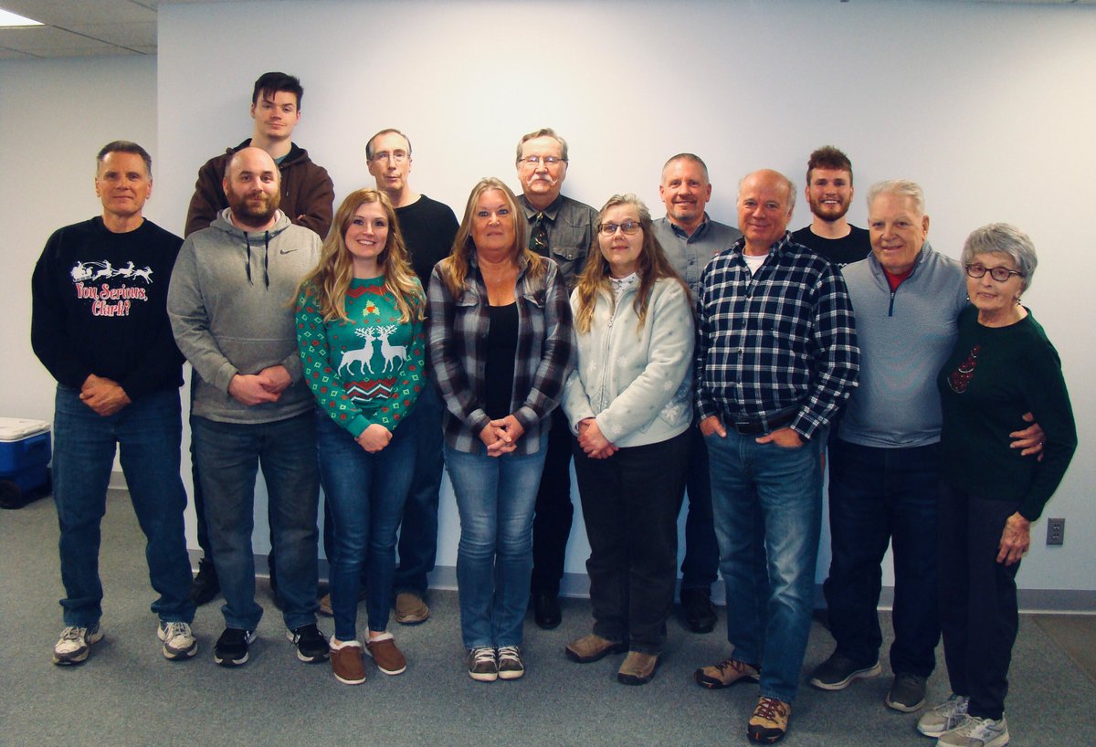 We hope you're having a nice #HolidaySeason! Thanks to our #LoyalCustomers, staff, &amp; vendors for another FANTASTIC YEAR! We wish you a #Safe &amp; #HappyNY!🎉 olsensafety.com

#MerryXmas #ThankYou #Grateful #Support #Success #StaySafe #Healthy #PPE #FamilyBusiness #OlsenTeam