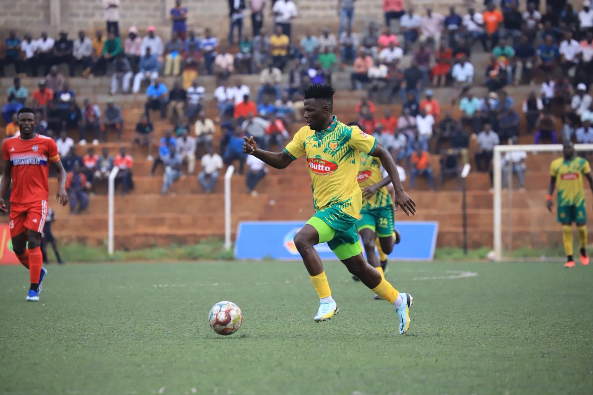 Bulfc1's tweet photo. #SUPL
69'
As it stands || BUL 1-0 Busoga United || #BULFC || #BULBUS https://t.co/ZwicV7O84S