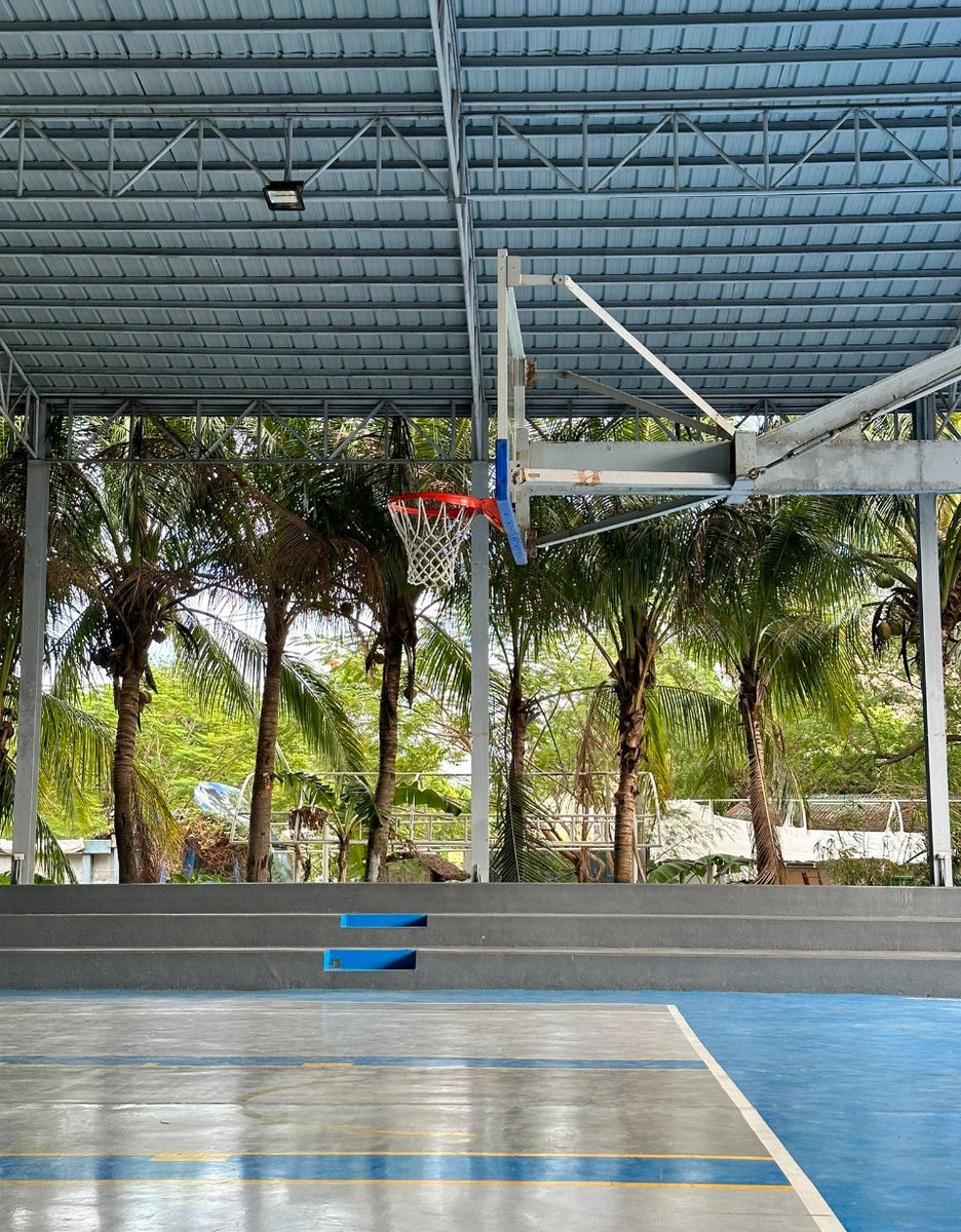 dave_severns's tweet photo. Hoop of the Day….Subic Bay, Philippines (courtesy of Chris Leman) #hoopoftheday https://t.co/Cltej3JkCU