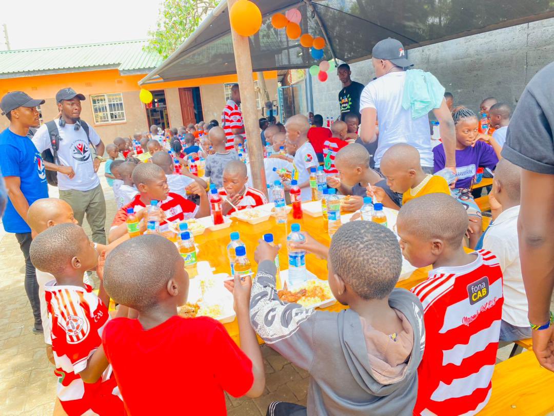 TheGenerationZM's tweet photo. As per our tradition as an organization, on Christmas Day we went to St. Lawrence Home of Hope orphanage where we shared a warm meal with the little ones . Thank you Engravemark printers  and D1018 foundation for partnering with us .
#spreadingloveandhope. https://t.co/NK6XTuWqzy