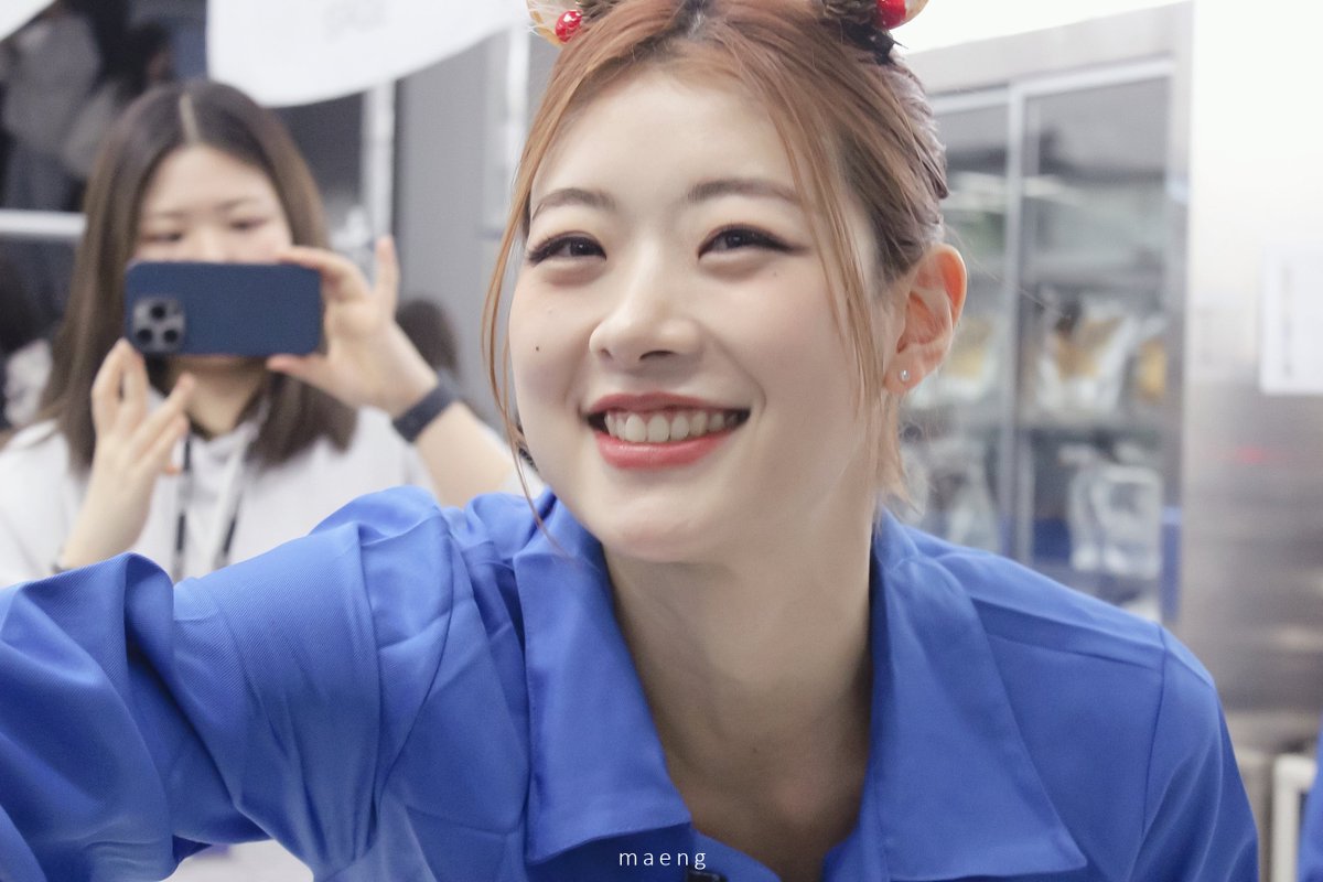 ging_maeng's tweet photo. 231228 만월회 #도희 #원밀리언 https://t.co/w8Gv9DycbA