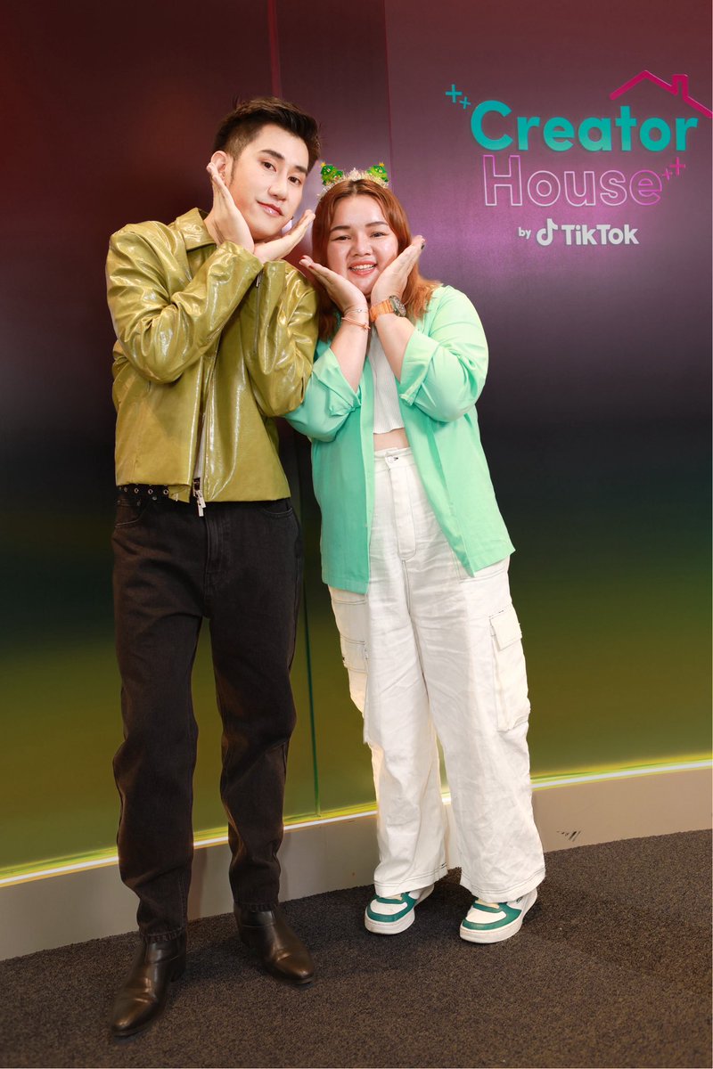 jinniiezzeiei's tweet photo. ขอบคุณพลังงานดีดีโมเม้นต์ความสุข 💚
ขอบคุณมิตรดีดีทั้งเก่าและใหม่☺️💕
ขอบคุณผู้สนับสนุนทุกท่านที่จัดงานดีดีแบบนี้🙏🏻
ขอบคุณที่ได้เป็นส่วนหนึ่งในช่วงเวลาดีดี💚🥑🦖
#27ปีnutderfirsttalk
#NUTDER
#Nutderfirsttalk
#บันเทิงTiktok
#CREATORHOUSEBYTIKTOK
@_nutder @NutderOfficial https://t.co/lWuPiRSQZV