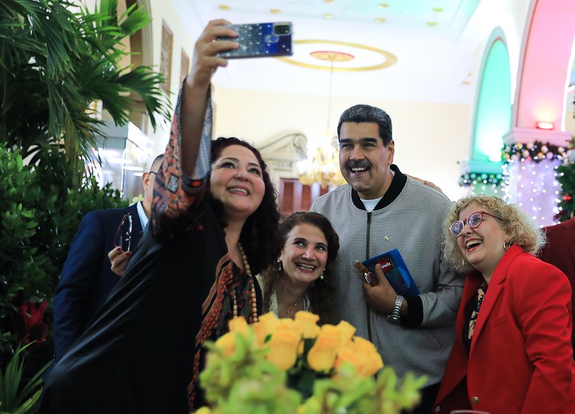Nicolás Maduro tweet media