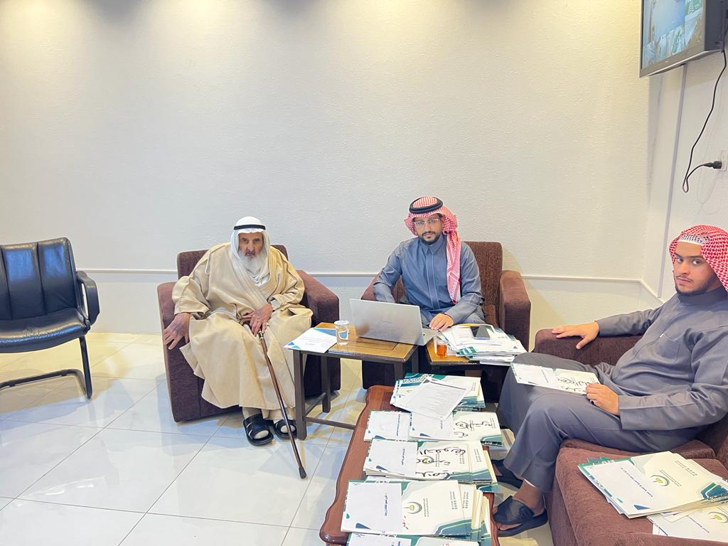 galyatbaha's tweet photo. تشرفت جمعية الدعوة والإرشاد وتوعية الجاليات بالباحة اليوم الخميس 15 /6 /1445 هـ بزيارة ممثل فريق الحوكمة أ. أيمن الغامدي
وكان في استقباله
نائب رئيس مجلس الإدارة
الشيخ محمد بن غنام
وعضوي مجلس الإدارة
أ. علي بن محمد  
أ. علي بن غرم الله
والمدير التنفيذي
أ. نايف بن محمد العامري https://t.co/KunOCNaNjA