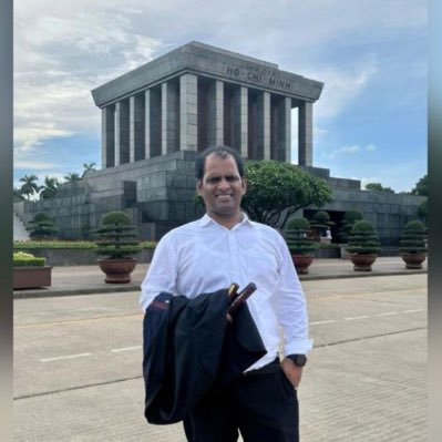 purushothamview's tweet photo. #NewProfilePic https://t.co/MksDaH32Kg