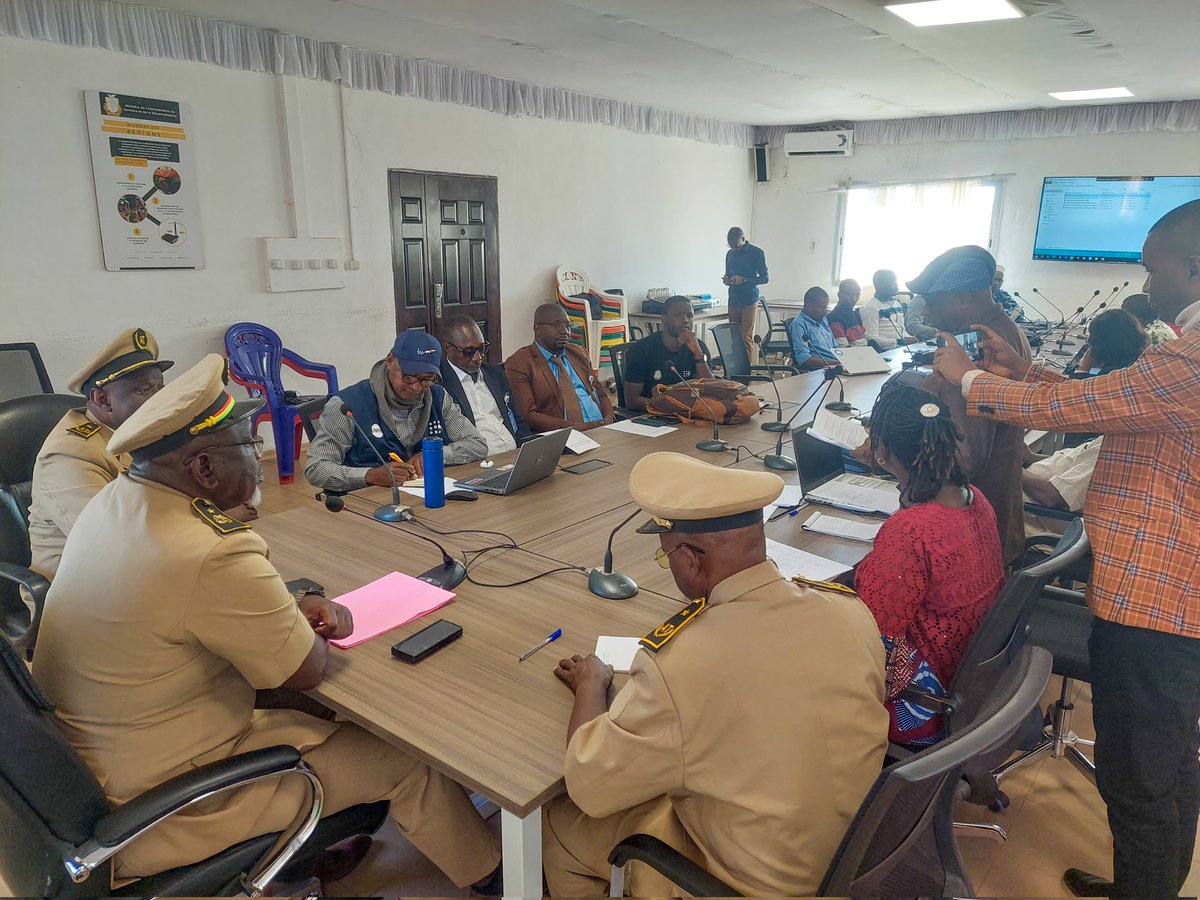 N'ous sommes présent.s à l'atelier de revue annuelle 2023 et de planification 2024 du Programme Guinée-UNFPA. 

<a href="/unfpa_guinee/">UNFPA GUINEE</a> 
<a href="/sagnane20/">Abdourahmane Sagnane</a> 
<a href="/f_galtieri/">francesco.galtieri</a> 
<a href="/DASEMJEJ/">Division Activités Socio-éducatives MJEJ</a> 
<a href="/GouvGN/">Gouvernement GN</a>