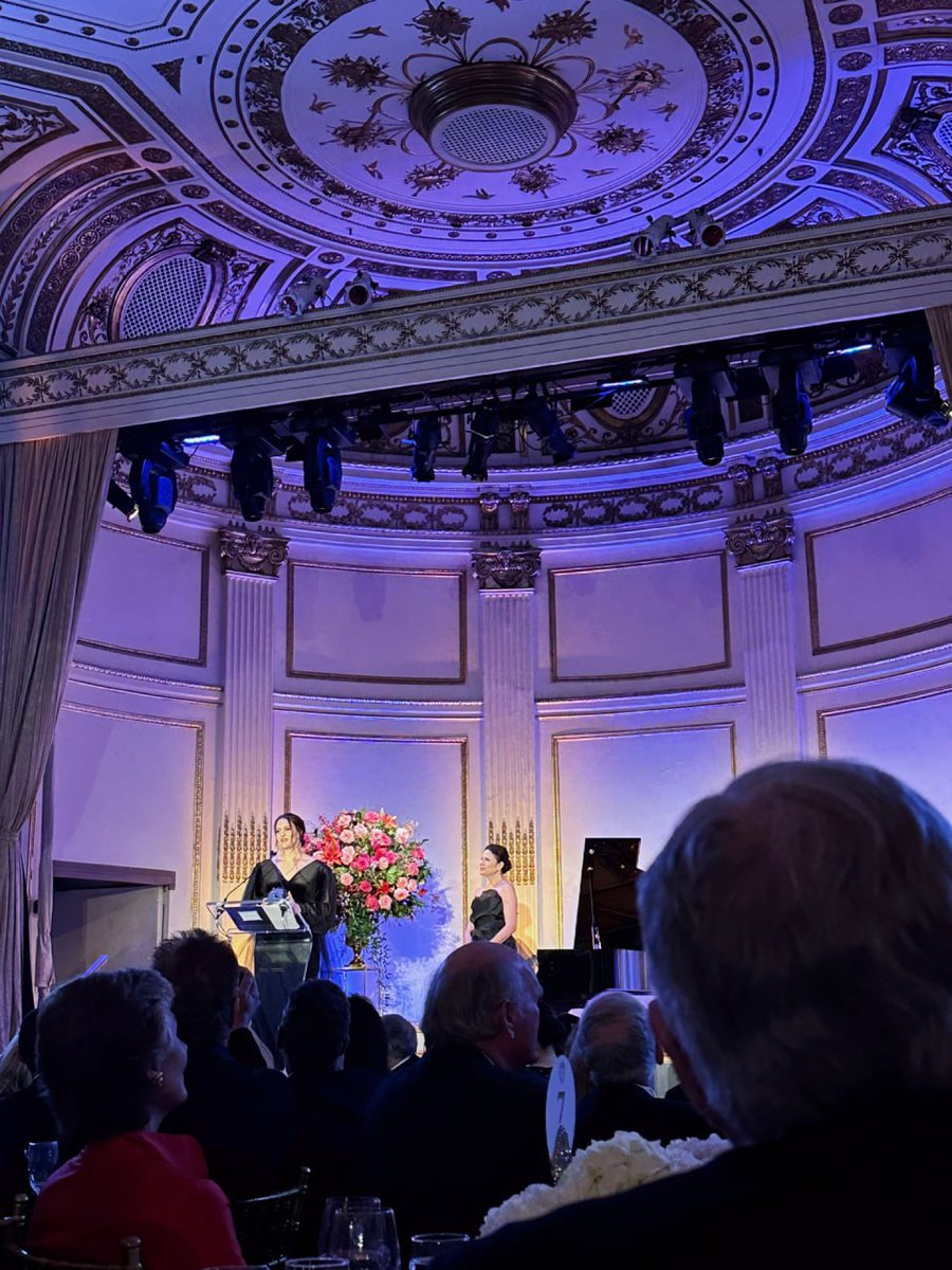 barthen_senduk's tweet photo. Charity Dinner and Silent Auction at Plaza Hotel https://t.co/ha4x9S90Qr