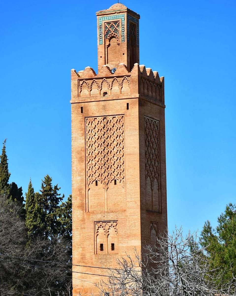 maelassal's tweet photo. #Tlemcen : La mosquée d'Agadir fondée par #Idriss_1er en 790, le minaret a été construit par le roi zianide #Yaghmoracen en 1280 haut de 26,60 mètres, il s’élève sur une base de pierre de taille portant des inscriptions romaine provenant de ruines de #Pomaria (antique Tlemcen) https://t.co/2BV5tpvLoA