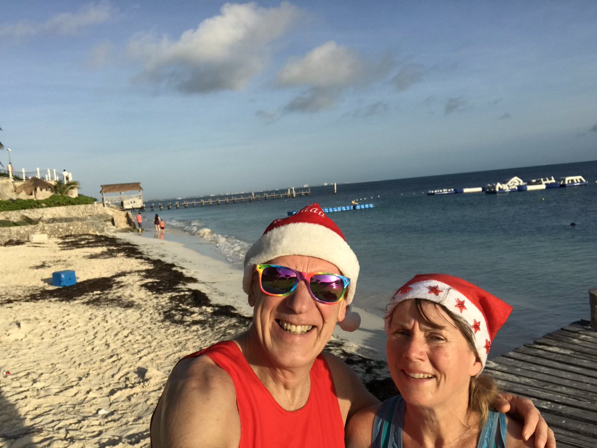 Happy every body! Greetings from Cancun not tweeted for a while, still running everyday on our Mexican  vacation, hope the world all good for all - Jononthefinishlineforyou 😎🎤🎶🕺👏🏃‍♀️🏃‍♂️<a href="/ABPMarathon/">ABP Southampton Marathon</a> <a href="/CrukSouth/">CRUK South</a> <a href="/damienrobi/">Damien Robitaille</a>  <a href="/GarminUK/">Garmin</a> <a href="/NFMarathon/">New Forest Marathon</a> <a href="/All7Productions/">All7 Productions</a> <a href="/portsmouthrelay/">Portsmouth R4L</a>