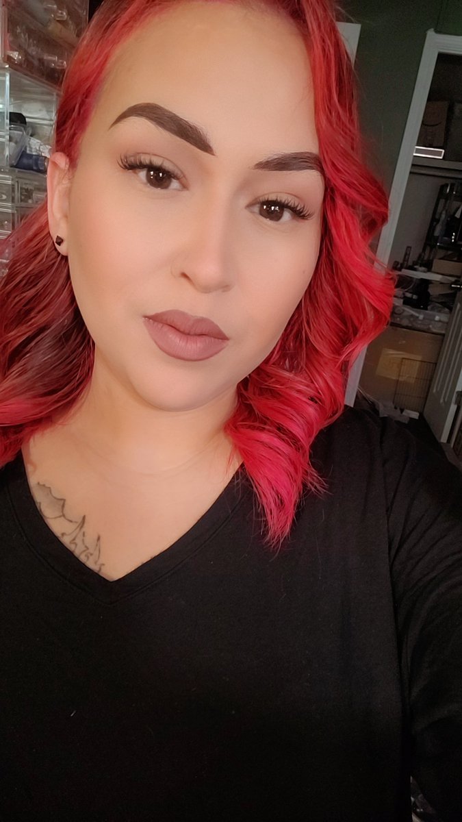 makeup_doll91's tweet photo. @GerardCosmetics @HYIMJEN 
Brow Bar To Go 
Watermelon slay all day 
HydraMatte everything nice https://t.co/pAN6wr129o
