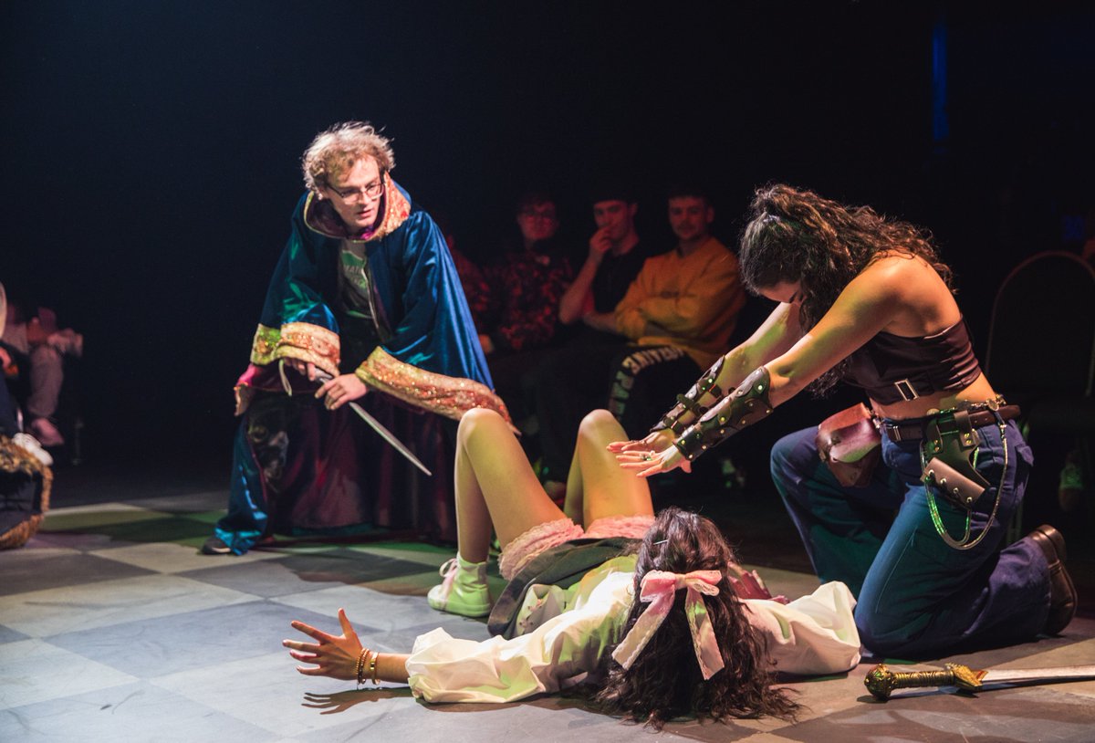 James Markham tweet media