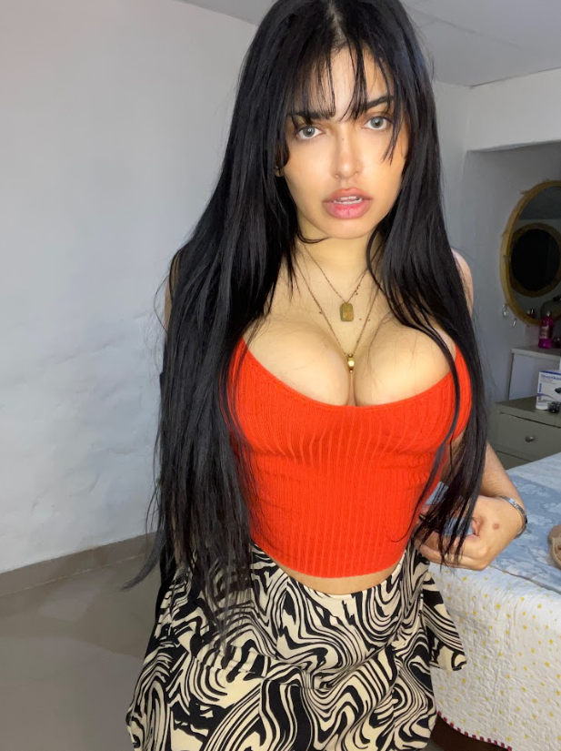 conniecherryy's tweet photo. pls rate my boobies, I'll wait in the comment section!! https://t.co/tKql4RnLq1