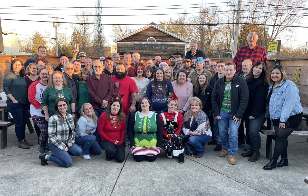 We had a blast at our annual holiday dinner! Thanks to everyone who joined us for the fun-filled evening and to @KCsRibshack for the amazing food and drinks! 

#TeamWork #WorkFamily ❄🎁🍴