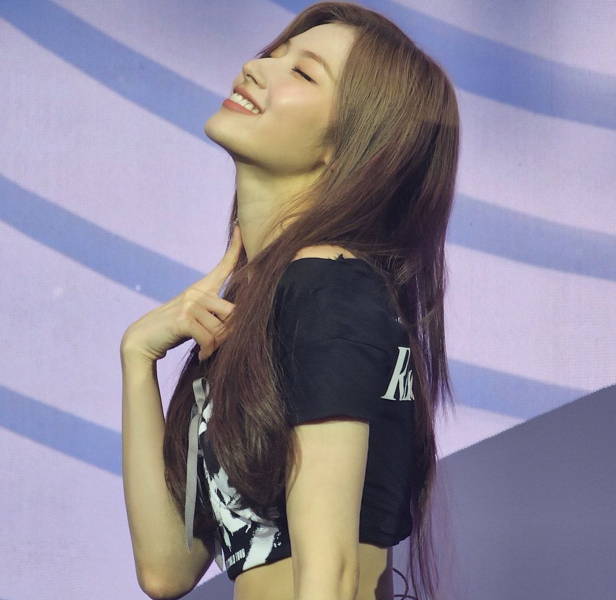 mntzksnbuys's tweet photo. Sana’s Birthday Giveaway 💜

1 winner of 1,229 GCASH 

- mbf, like &amp; rt
- drop ur fav sana picture + reply tags
- no ga accs ‼️

ends 12-29-23 (11 pm)

HAPPY SANA DAY
#사나의_27번째_겨울이야기 #SharmingSanaDay @JYPETWICE https://t.co/cAmUmBStBm