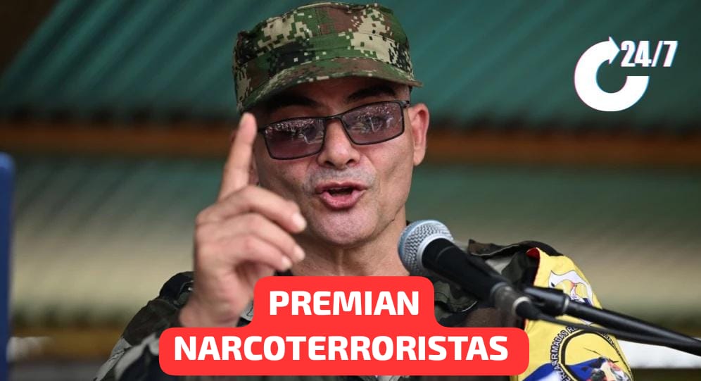 Impacto24_7's tweet image. 🇨🇴 NARCOTERRORISTAS DE LAS FARC SON PREMIADOS, OTRA VEZ | Petro reconoció a 8 representantes ante mecanismo de monitoreo y verificación del "cese al fuego". 

A pesar de las amenazas dadas a conocer por el Ejército de las Farc y el ELN sobre atentados en toda Colombia, el…