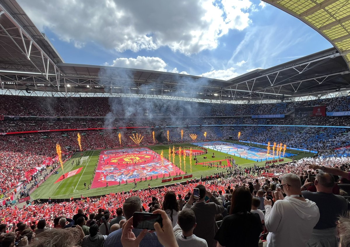 Smudge7's tweet photo. @wembleystadium FA Cup Final https://t.co/Z8ZJB4dXIH