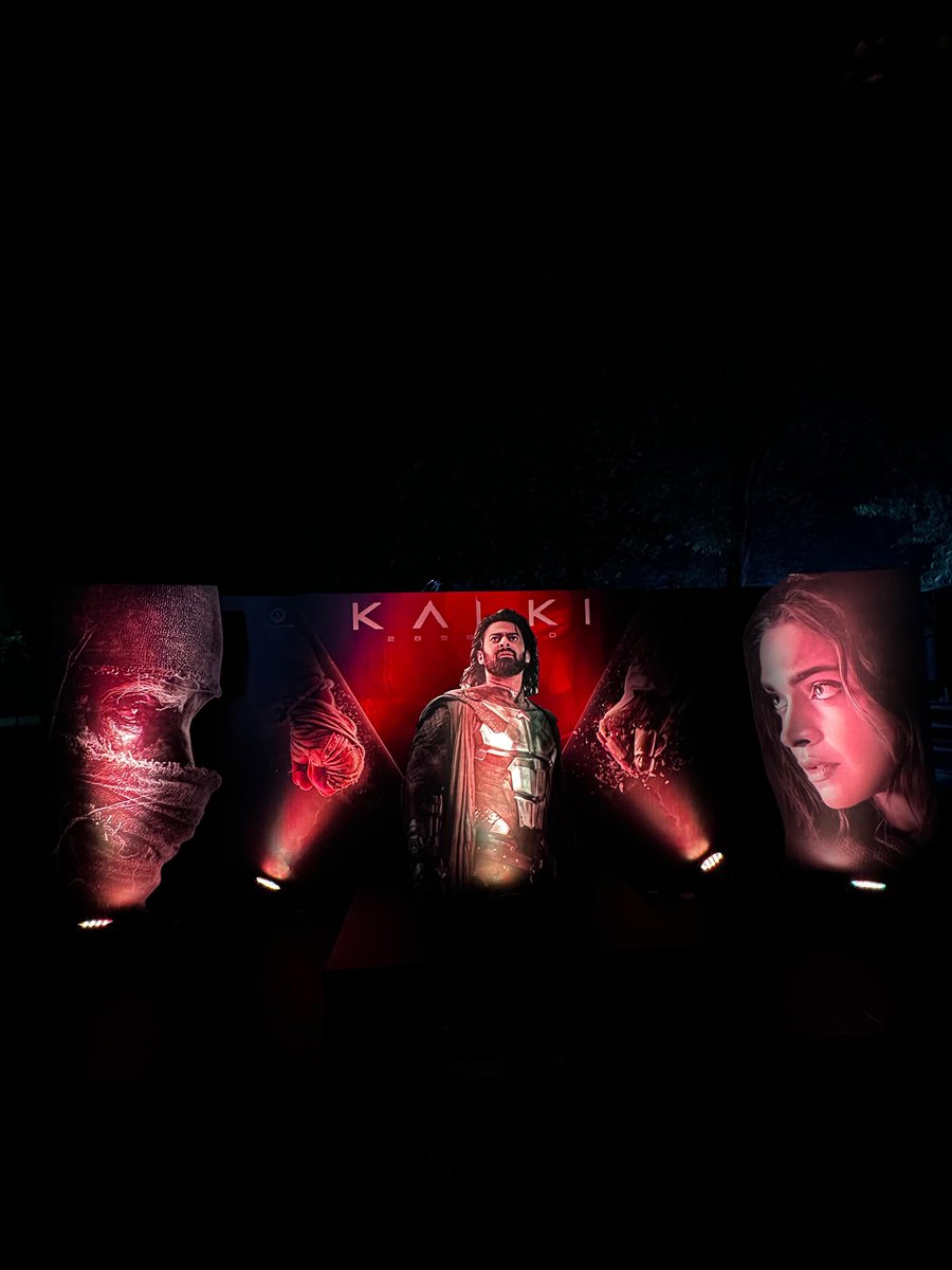 Kalki2898AD's tweet photo. #Kalki2898AD at IIT, Bombay. 

#Prabhas @SrBachchan @ikamalhaasan @deepikapadukone @nagashwin7 @VyjayanthiFilms @Kalki2898AD

@iitbombay @Techfest_IITB https://t.co/PwvNTyHPiW
