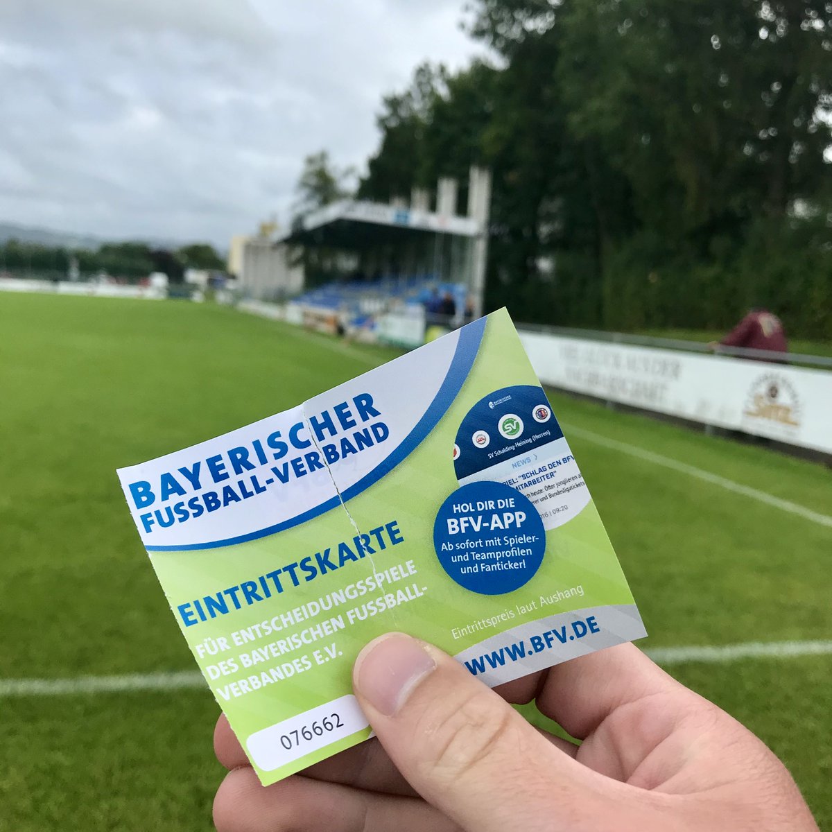 pvan_wezenberg's tweet photo. ☀️ 03/06 Verbrand op de Finaltag der Amateure.
🇫🇷 14/07 #DeTreffers op voorsprong tegen #OlympiqueLyonnais.
🔙 29/07 Vergane glorie in #Augsburg.
🎫 01/08 Kaartje #Kottern – #Memmingen bij de poort bijna doormidden gescheurd. https://t.co/LBoKDtV8ch
