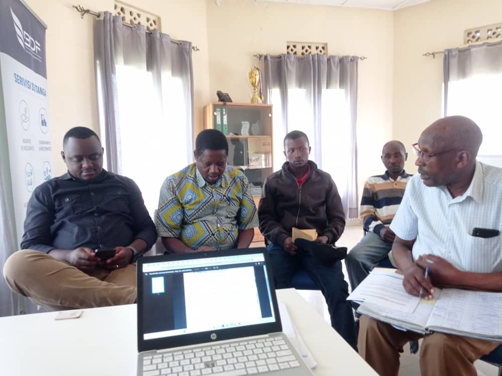 BDF_rw tweet media