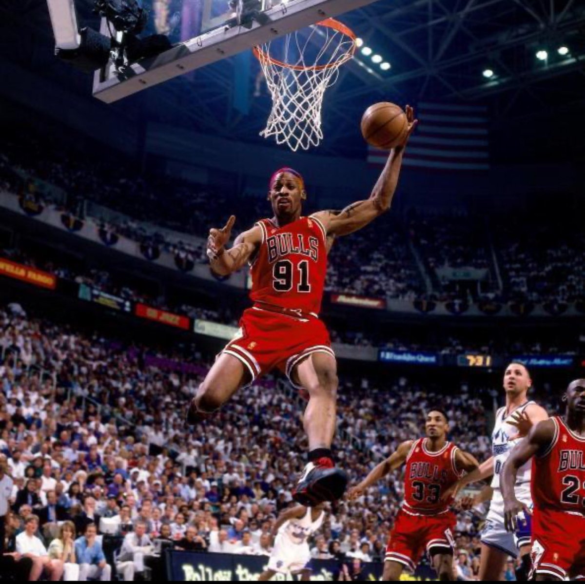 GotEm_Coach's tweet image. Dennis Rodman was so good at rebounding, he’d just make it look cool for no reason.  Endless motor.  Motor of all motors.