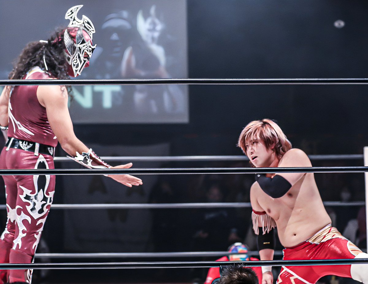 sarukichi0724's tweet image. 2023.12.28 Marvelous新木場

差し出された手には応じない

#井坂レオ 
#VIENT
#Marvelouspro
#MarvelousIMPACT