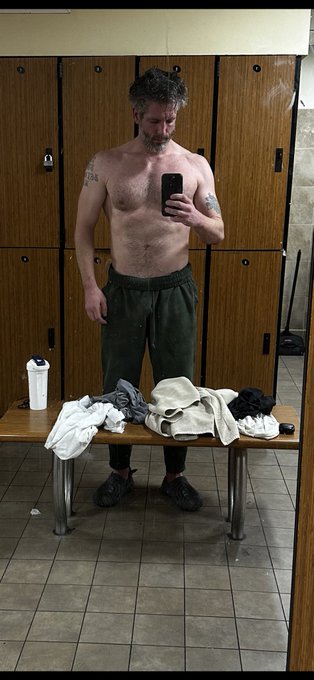 Sign up for my onlyfans link in bio. https://t.co/TRmtAI99V9