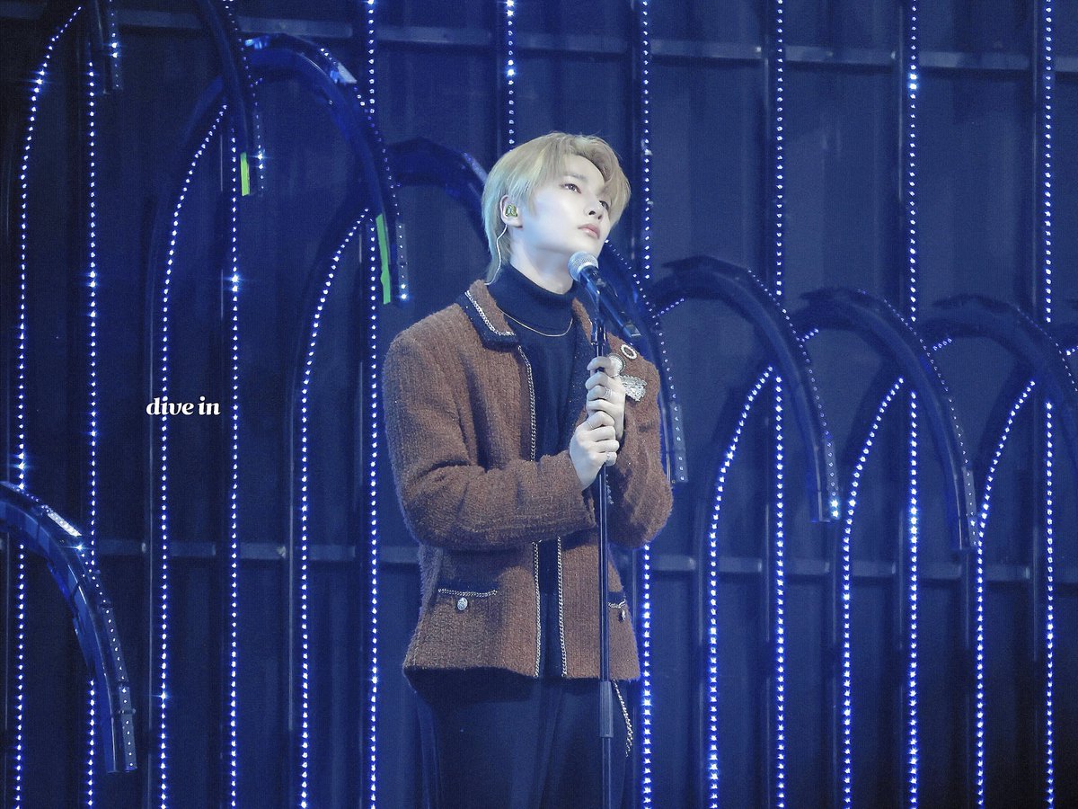 231225 🤎

#아이엔 #I_N
#스트레이키즈 #StrayKids