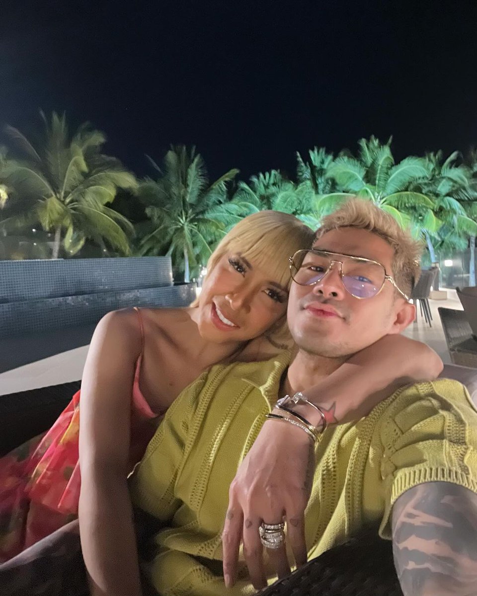 ViFeelings's tweet photo. SOBRANG PERFECT MYGODDDD VICEION PLS

#ViceGanda | #ViceIon | #IonPerez https://t.co/hjUcO8daj8